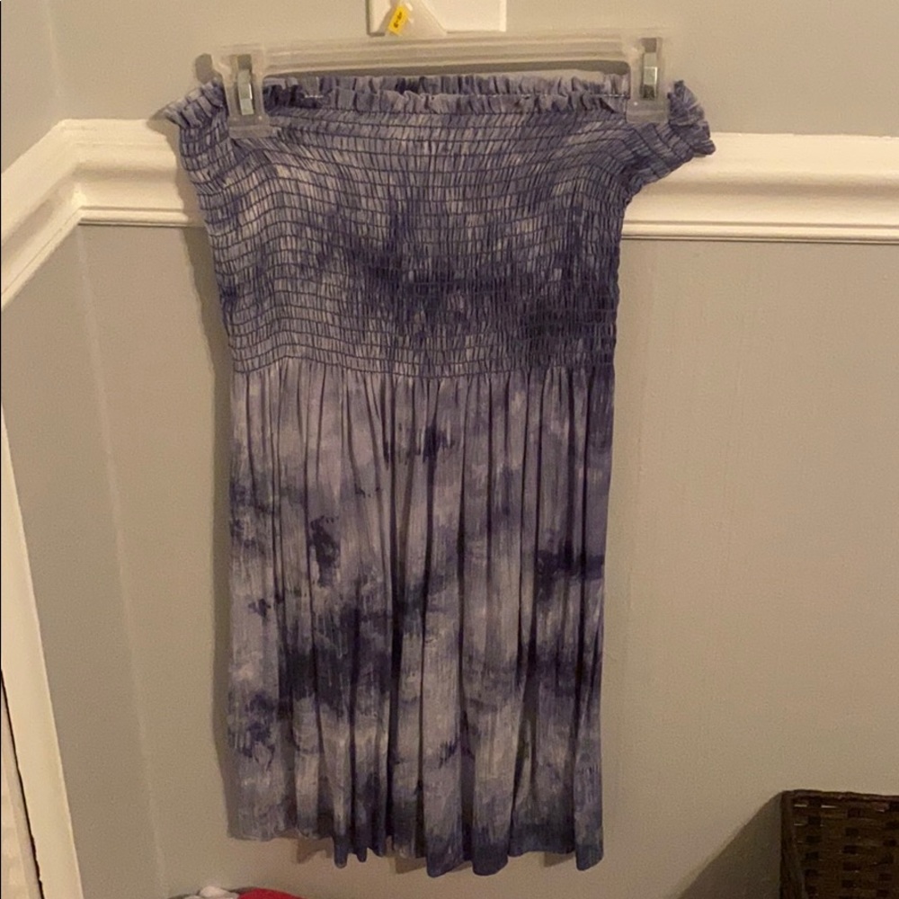 Blue tie dye strapless dress